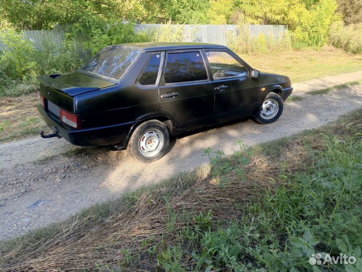 ВАЗ 21099 1.5 МТ, 1998, 280 000 км