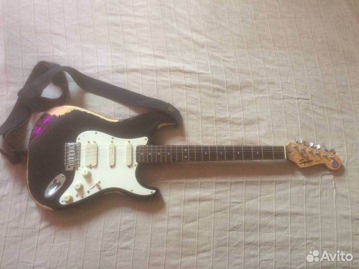 Гитара Squier Strat