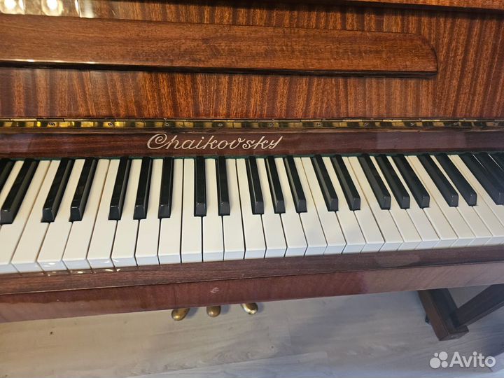 Фортепиано Chaikovsky