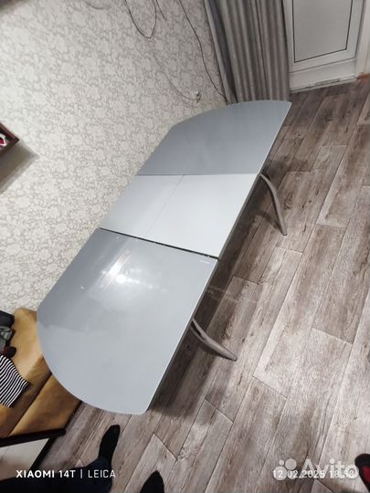 Кухонный стол