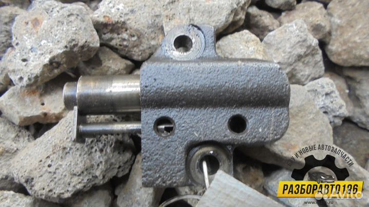 Натяжитель цепи Ford Focus II 2008-2011