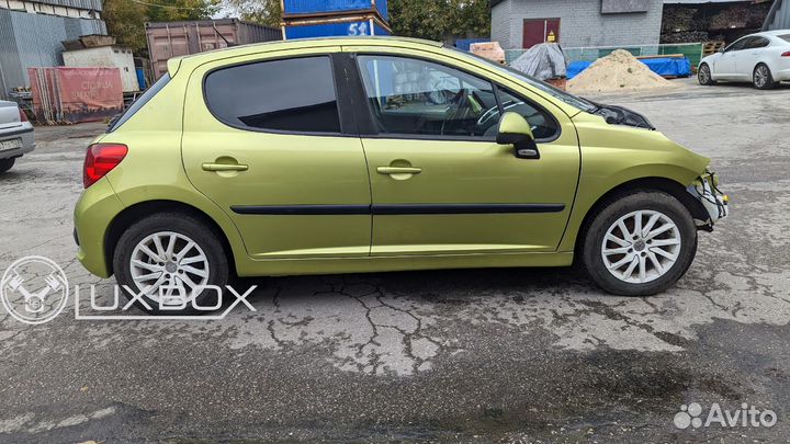 Поступил в разбор Peugeot 207