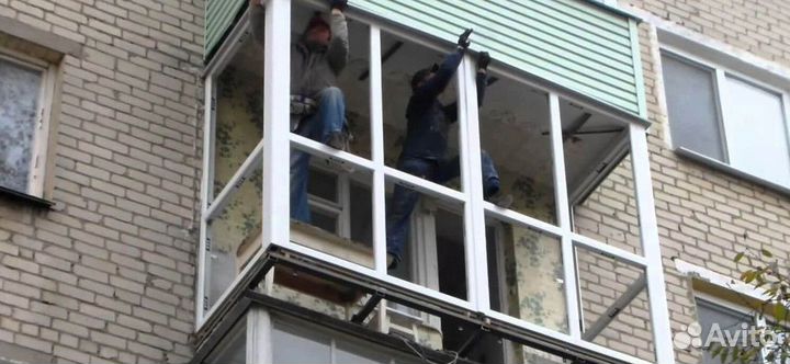 Остекление балконов и лоджий под ключ P9056