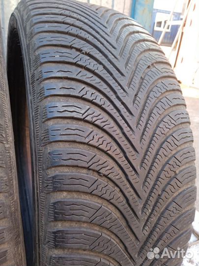 Michelin Alpin 5 205/50 R17