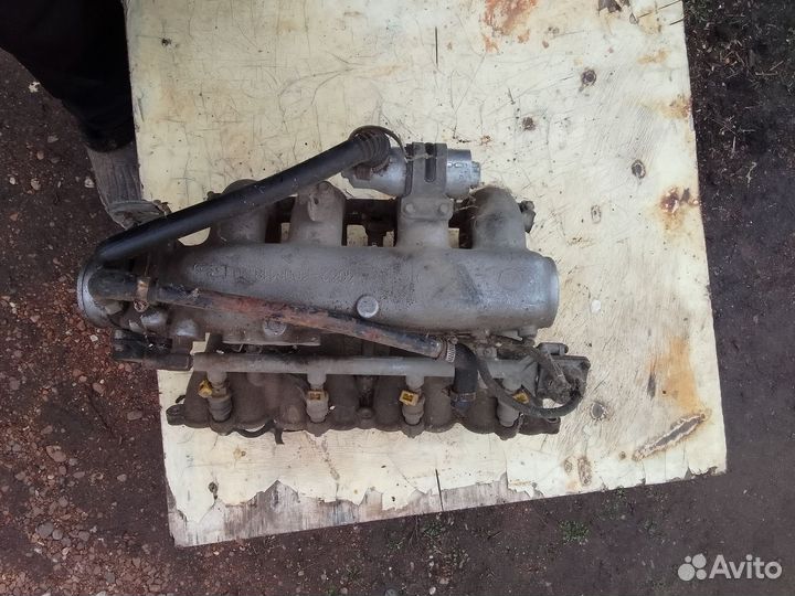 Впускной коллектор змз 406 инжектор в сборе