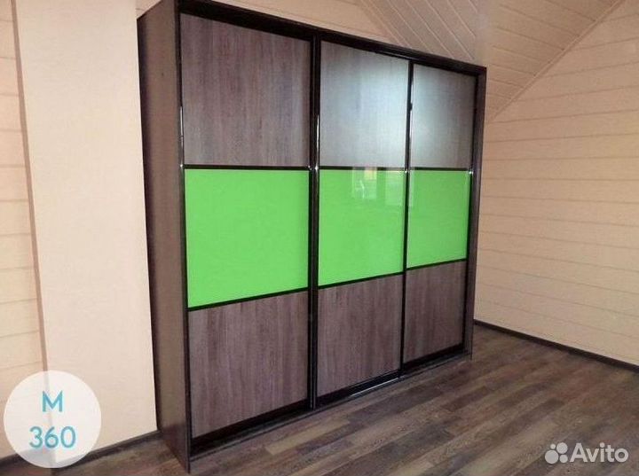 Белый шкаф