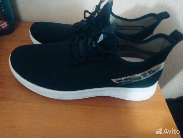 Кроссовки мужские