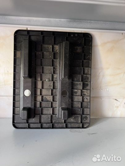 Накладка акб Scania 6 2307807