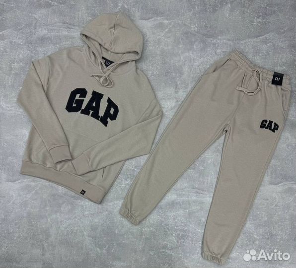 Костюм GAP