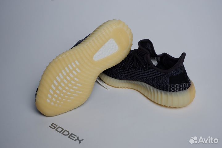 Кроссовки Yeezy Boost 350 v2 