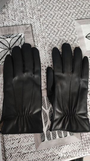 Мужские кожаные перчатки из натуральной кожи