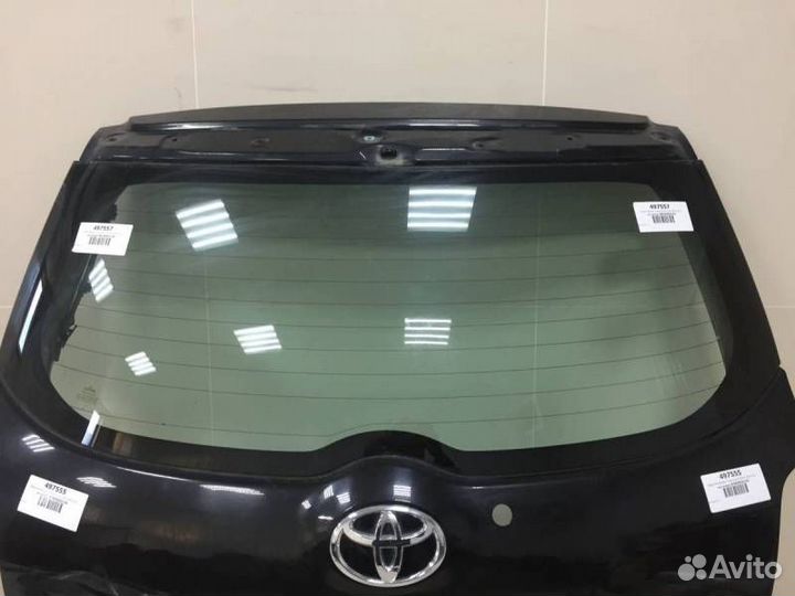 Стекло заднее Toyota Auris E150 2006-2012