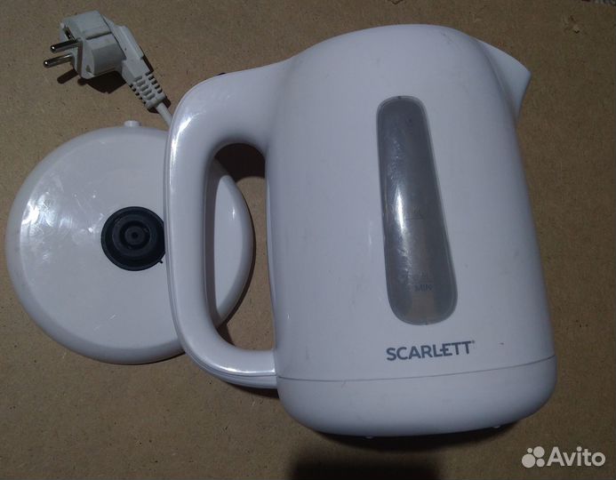 Электрочайник Scarlett