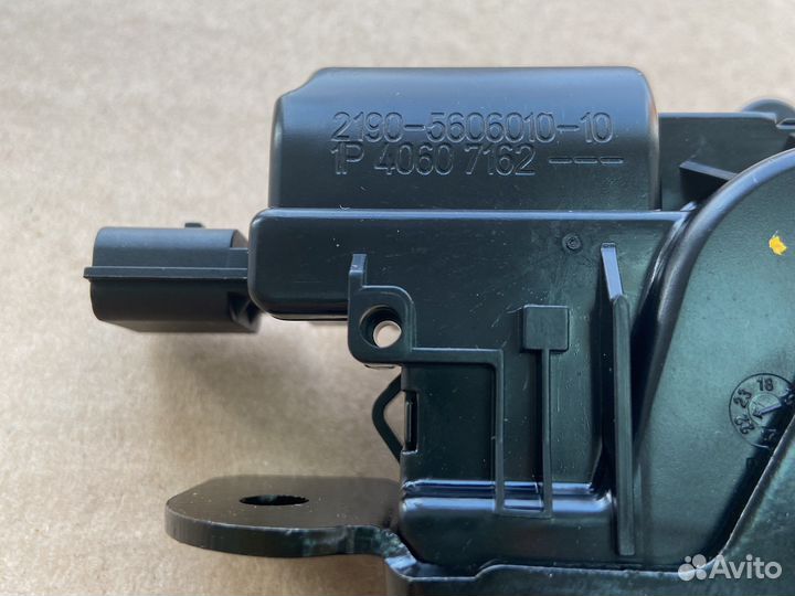 Замок багажника LADA granta ваз гранта