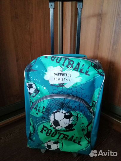 Чемодан детский