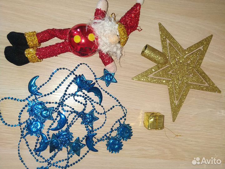 Елочные шары