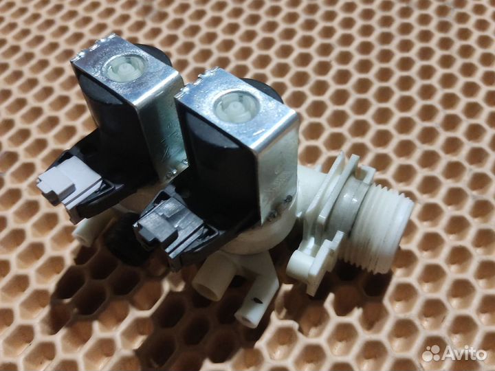 Клапан воды стиральной машины 16003150500