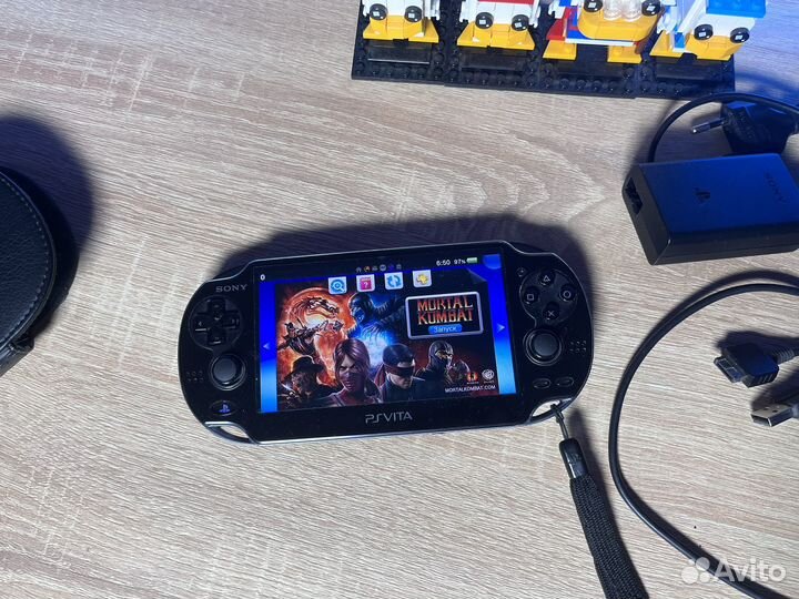 Ps Vita прошитая + 36гб + чехол