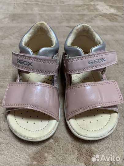 Сандалии для девочки Geox 21 размера