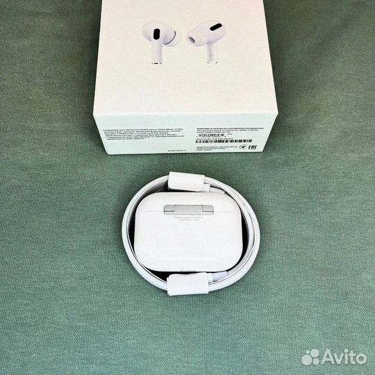 AirPods Pro 2: Музыка, которая движет