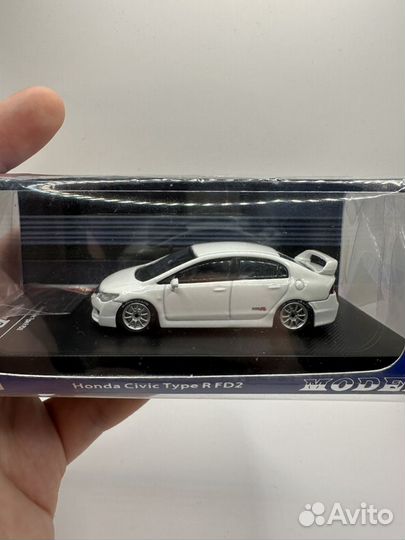 Коллекционная модель honda type r fd2 1:64