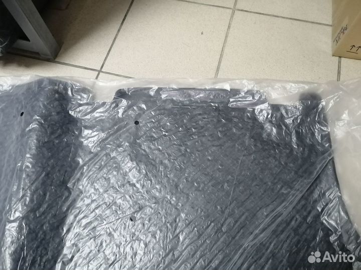 Ковер багажника Хендай Н-1. Новый. Оригинал