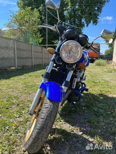 Honda cb 400 vtec 3