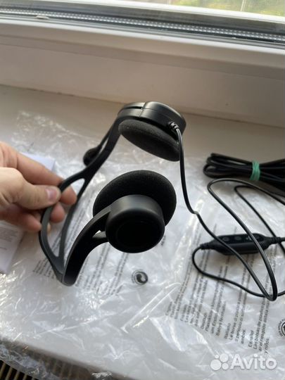 Гарнитура logitech 960