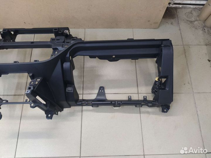 Торпедо нижняя часть Тойота Королла Е 180