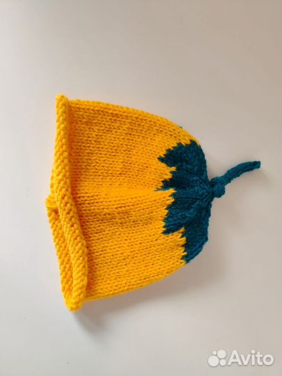 Детская шапка Ягодка