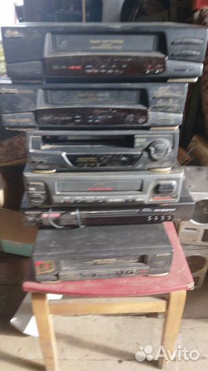 Видеомагнитофон