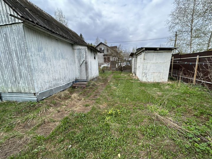 Дача 50 м² на участке 6 сот.