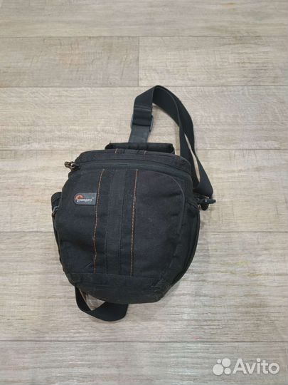 Зеркальный фотоаппарат canon 550d