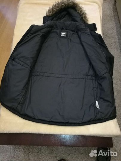 Парка Helly Hansen