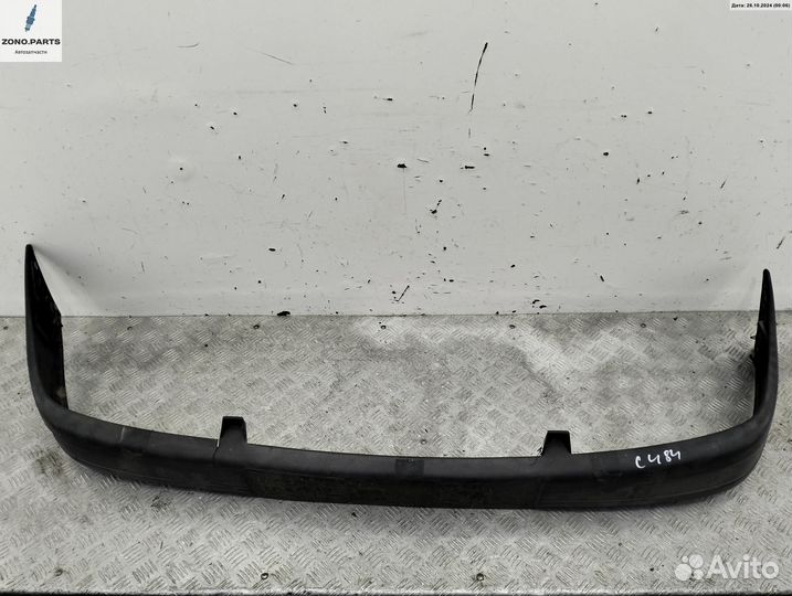 Бампер передний 6K0807221 на Seat Inca