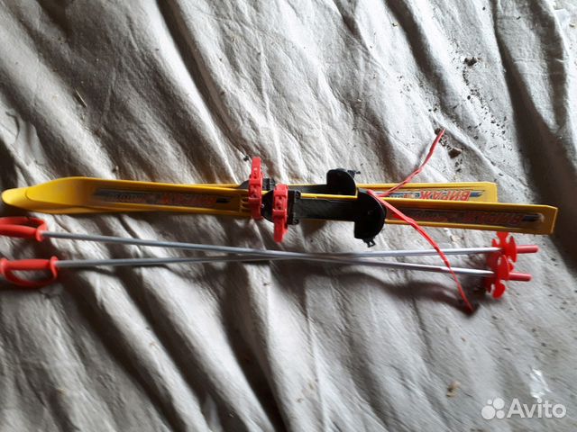 Лыжи и лыжные палки