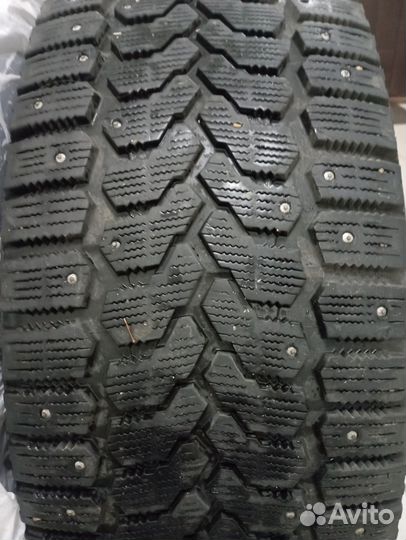Yokohama Ice Guard F700Z 275/65 R18 113M