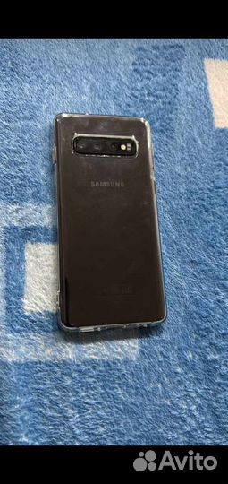 Samsung Galaxy S10, 8/128 ГБ