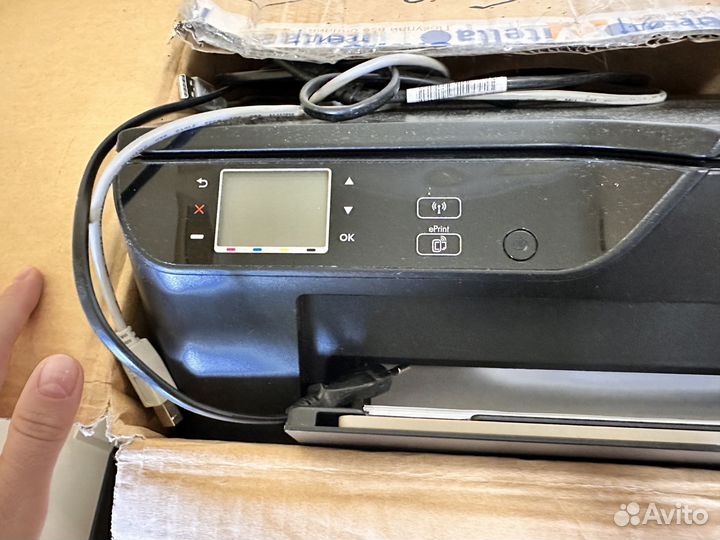 Принтер HP Deskjet Ink Advantage 3525