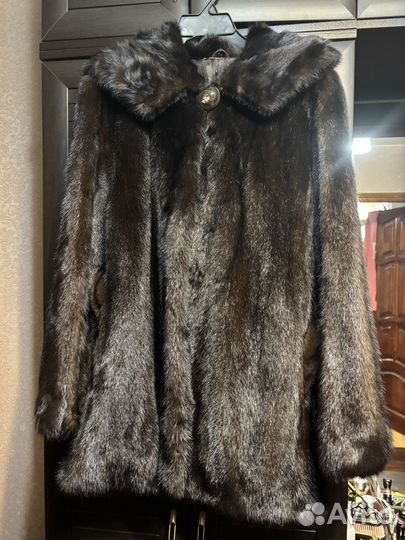 Шуба норковая с капюшоном 44-46 короткая с поясом