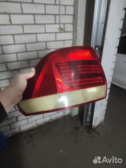 Фонарь задний левый Volkswagen Polo рестайлинг