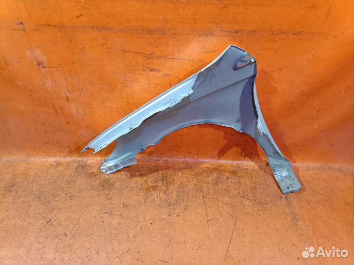 Крыло переднее Toyota Platz NCP16 (Правое)