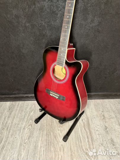 Акустическая гитара