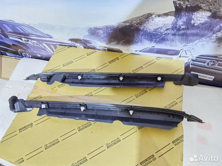 Накладка крыла Toyota Land Cruiser 200