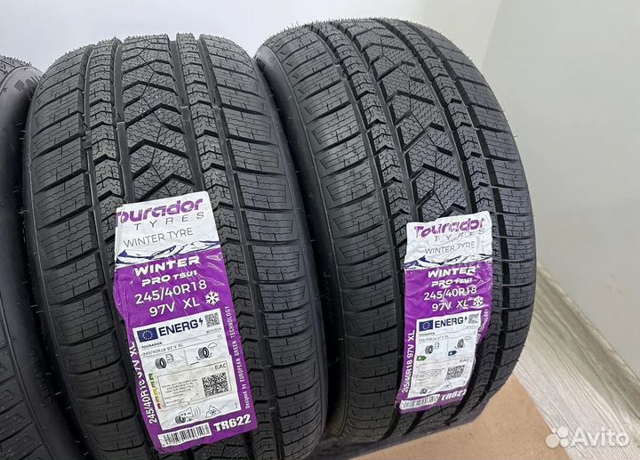 Tourador Winter Pro TSU1 245/40 R18 и 265/35 R18 28U