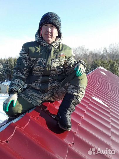 Плотник.кровилщик