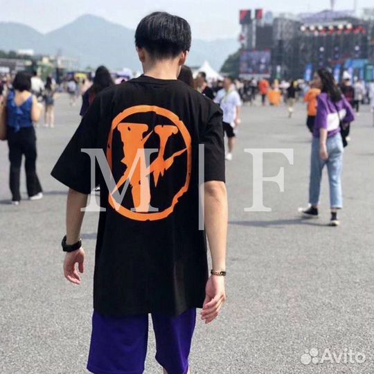 Футболка vlone