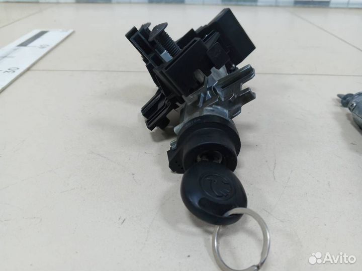 Замок зажигания комплект Skoda Rapid 2012-2020