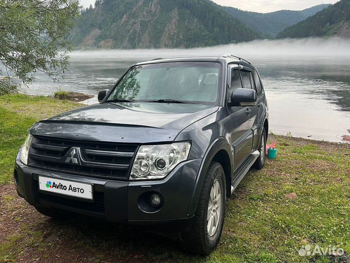 Mitsubishi Pajero 3.2 AT, 2007, 208 000 км