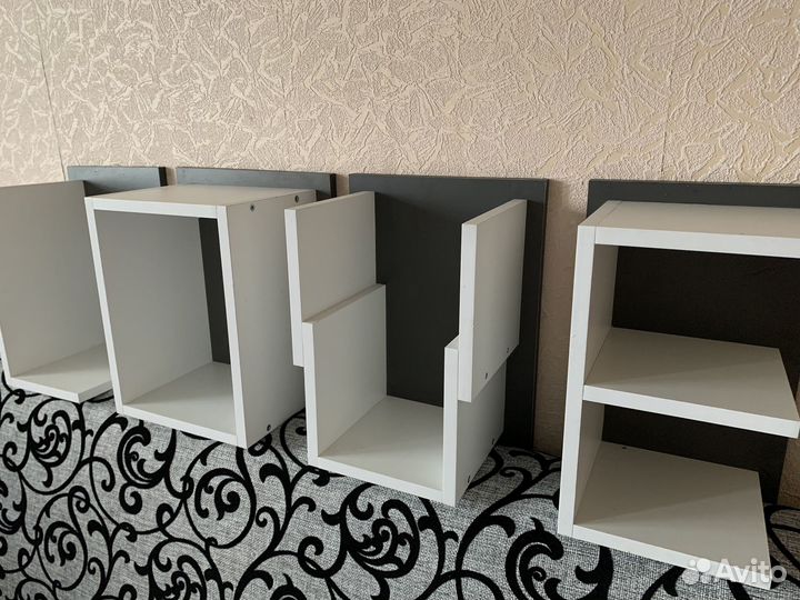 Полки в форме «love»